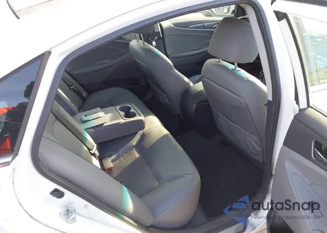 2015 Hyundai Sonata Hybrid Limited from USA, damaged, VIN KMHEC4A41FA124041